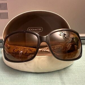 Coach women’s tortoise sunglasses